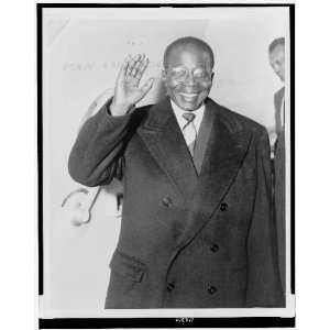  Leopold Senghor,waving in airplane,1961,Senghor,Leopold 