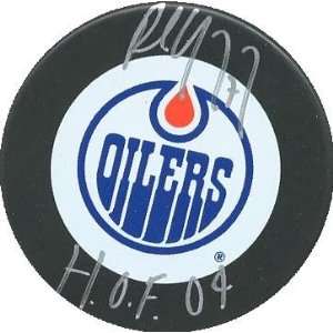 Paul Coffey Autographed Hockey Puck   )