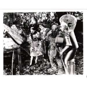  RAY BOLGER THE WIZARD OF OZ as the SCARECROW   Passed 