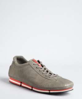 Prada Grey Mens Sneakers    Prada Grey Gentlemen Sneakers 