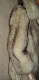 Ladies White Blue Fox Fur Coat Stroller Super PLUSH Looking PLUSH 
