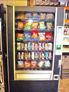 Glasco GS 1 5 Wide Snack Vending Machine  