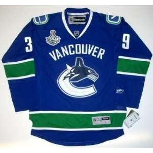  Cody Hodgson Vancouver Canucks 2011 Cup Jersey   X Large 